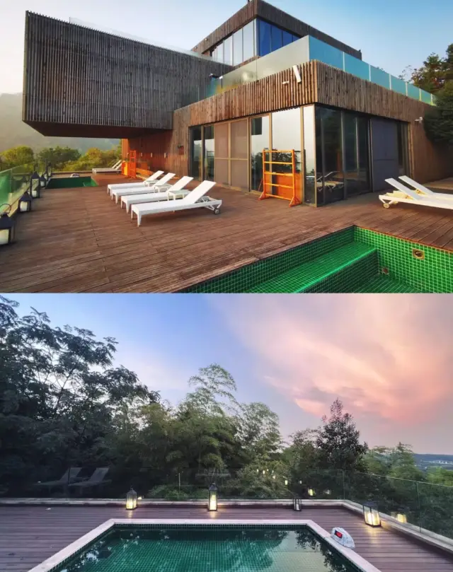 竹林に囲まれた温泉リゾートホテル。