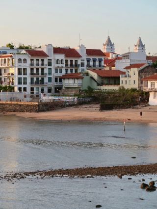 Explore the hidden gem of Central America, Panama City