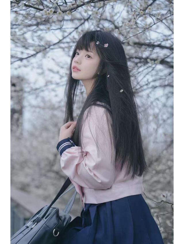 成都春日限定｜白梅花與JK少女，美得犯規！