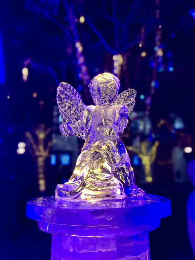 哈爾濱冰雕展｜寒地遇見的綺麗光影