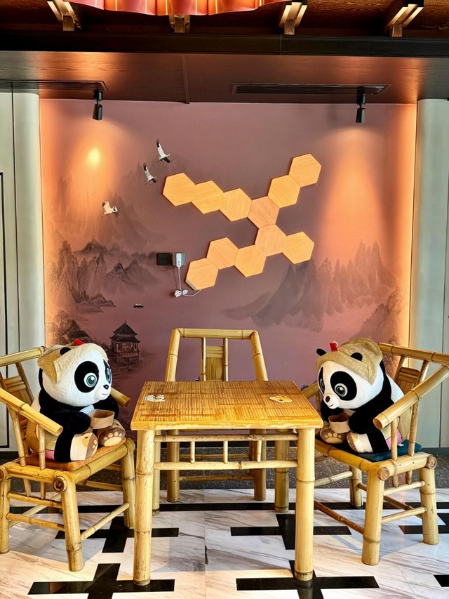 《天府國際大酒店：成都商務休閒新地標》