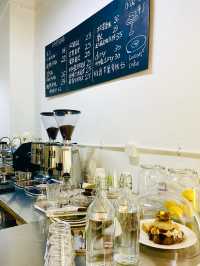 Guangzhou Coffee Time: Taste Dada Caffe in Haizhu! ☕️ 