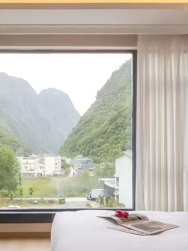 畢棚溝自駕酒店實測｜推窗即見山景 免費泊車