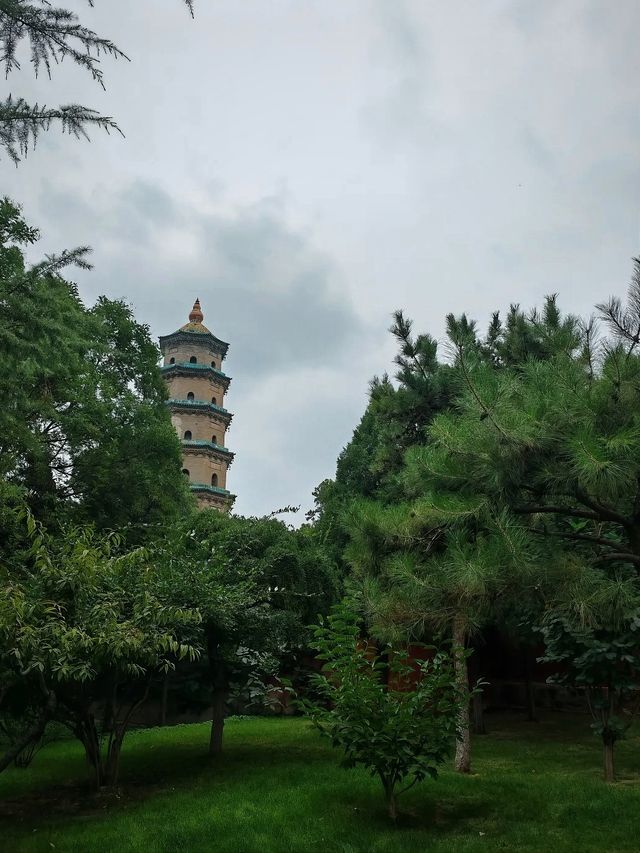 原本以為係沉悶嘅逛廟，結果喺晉祠俾古人嘅創意征服咗。