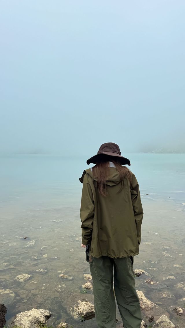 柴爾龍海天池：徒步秘境拍出瑞士同款大片