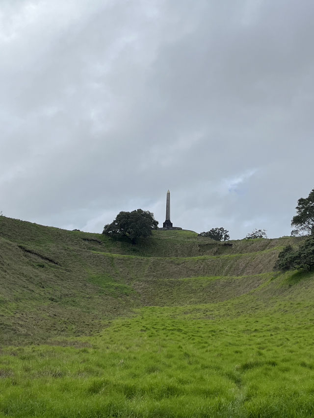 🌳 Cornwall Park: Auckland's Green Heart Where City Meets Serenity!  Escape into 425 acres of rollin