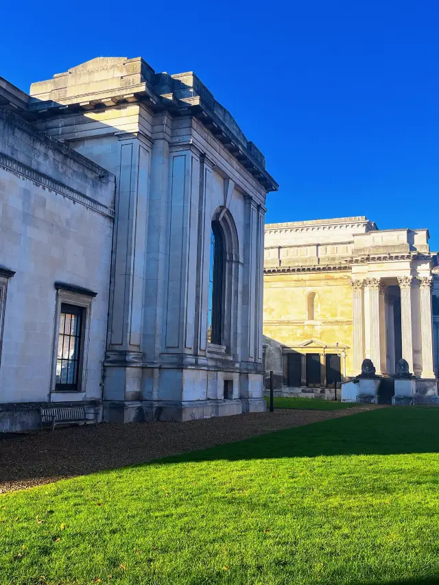 Worry-Free 4-Day UK Tour Guide to Copy Directly