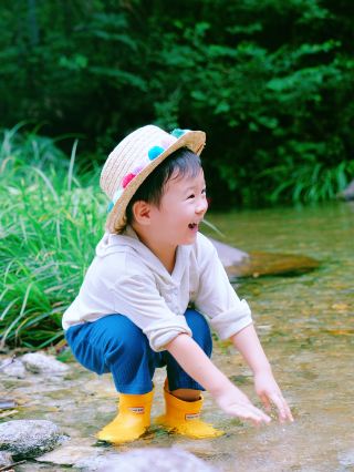 帶娃逃離城市去星野谷當“山野小居民”