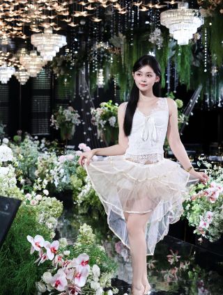 Reborn in Chongqing: My Dream Wedding Chapter