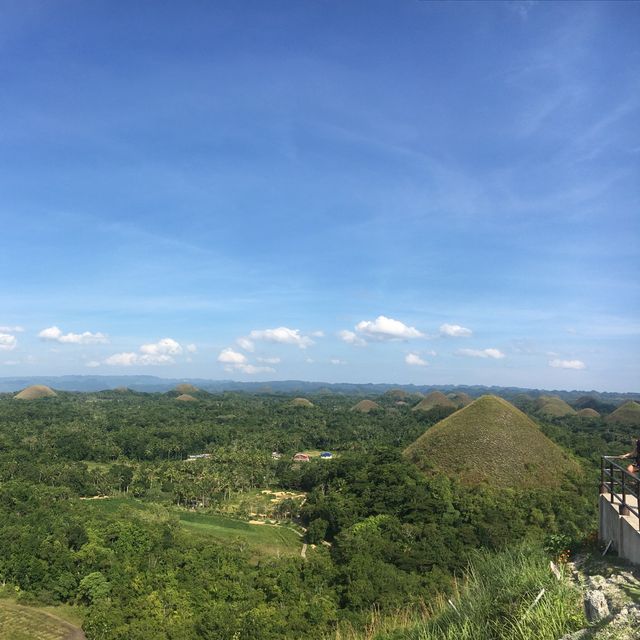 Chocolate Hills - Philippines 