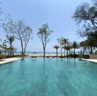 โรงแรมใหม่สุดสงบ เขาเต่า