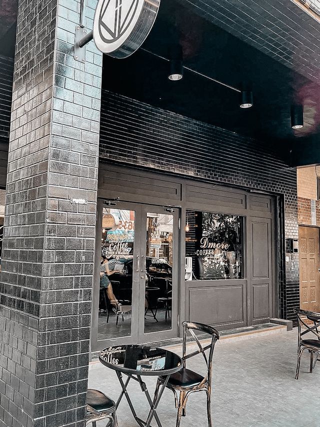 台灣高雄輕奢風Dmore Coffee 達墨爾咖啡店☕️