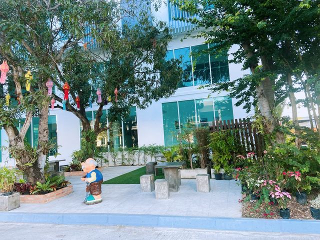 GRAND PA HOTEL & RESORT LAMPHUN 