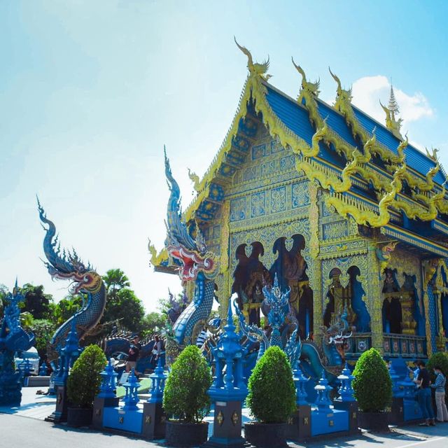 วัดร่องเสือเต้น วัดสวยเชียงราย