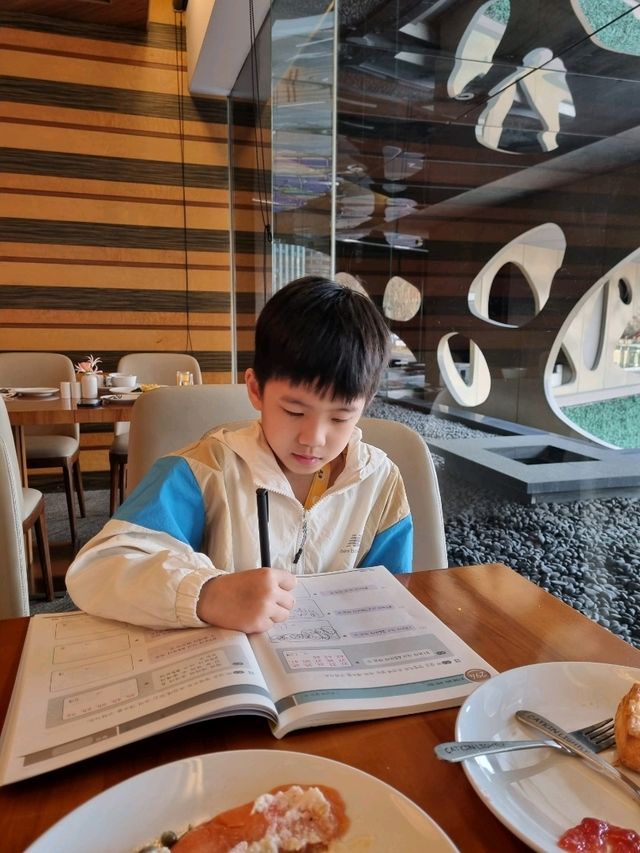 덕수궁 뷰의 조식 맛집