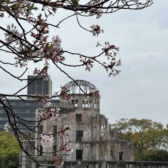 Unforgettable history with Hiroshima !! 