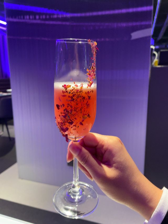 旺角打卡神秘紫色基地fusion 菜！