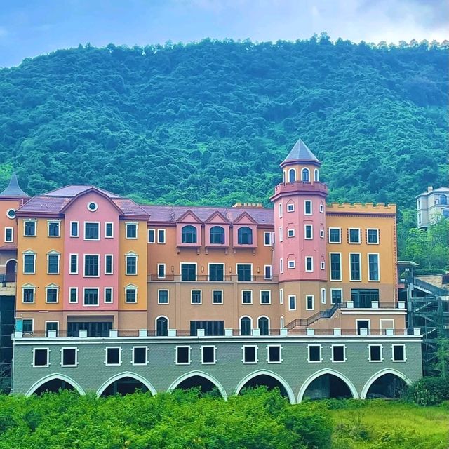 ✨打卡深圳龍崗區彩色小鎮☞文谷莊園✨