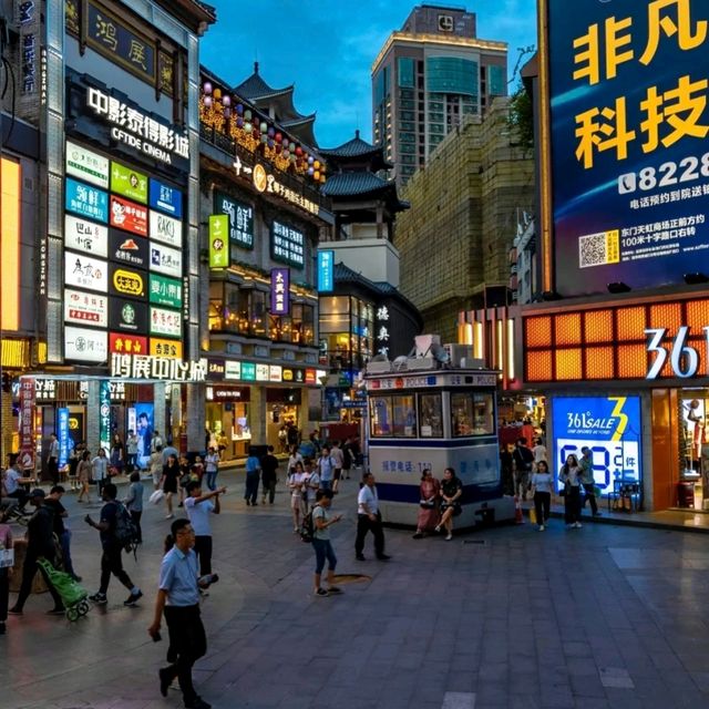 深圳必去！大名鼎鼎東門老街