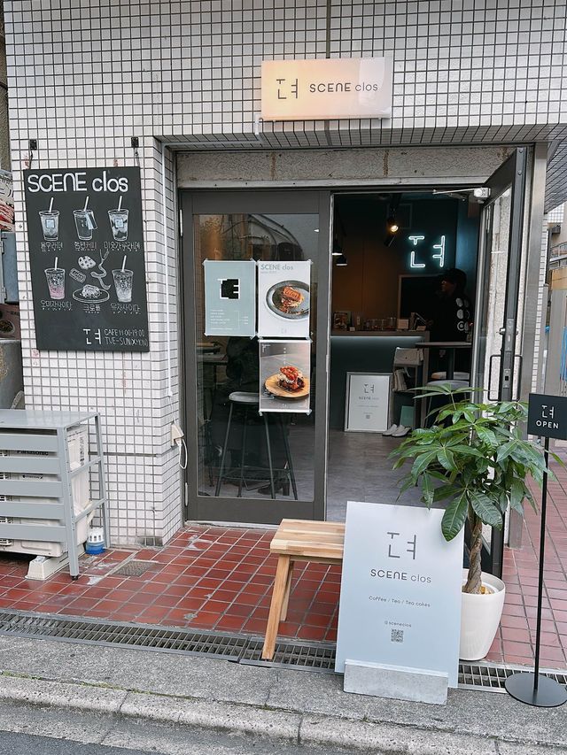 新大久保 韓国セレクトショップが手がけているカフェ 