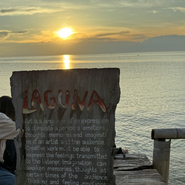 Laguna Cafe บางแสน 🏝️⛱️