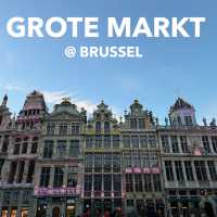 Grote Markt’s Architectural Tapestry!