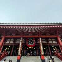 Kaminarimon, the Place MUST visit in Tokyo