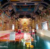 วัดปริวาสราชสงคราม วัดสวยกับงานศิลป์ร่วมสมัย