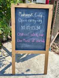 มา-หา-รัก คาเฟ่ Chill out cafe & Bar เกาะล้าน