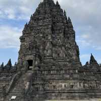 A temple with 240 temples inside? Come!