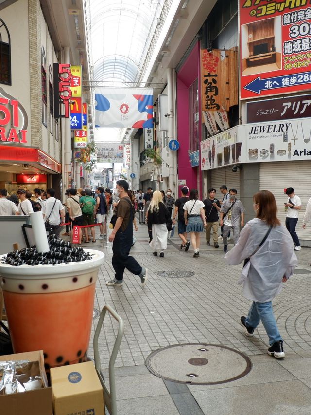 Namba street ถนนเส้น dotonburi