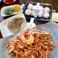 Ah Ma Teochew Kuehs and Snacks 阿嫲潮州糕