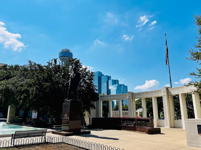 John F. Kennedy Memorial Plaza 📰✨