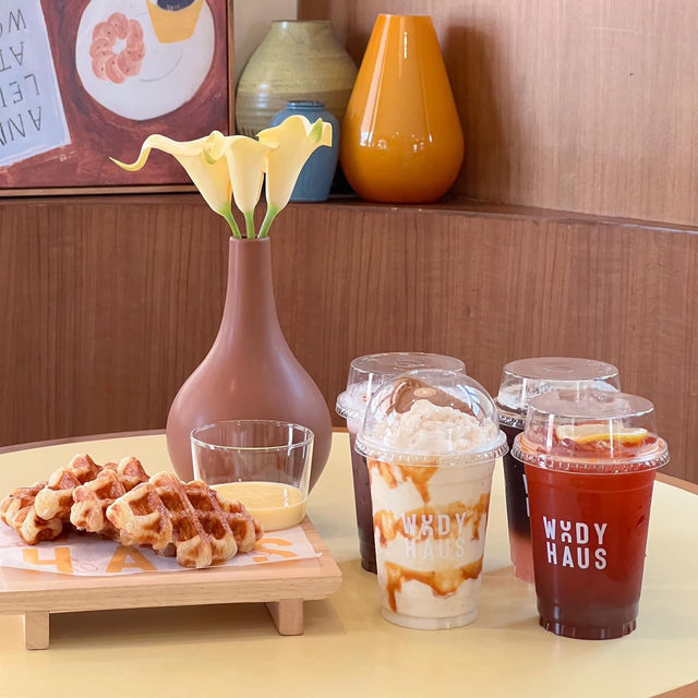 Woody Haus Café - วู้ดดี้ เฮ้าส์ คาเฟ่ 🍵☕️