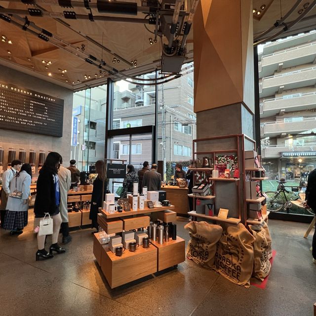 Biggest Starbucks in Japan