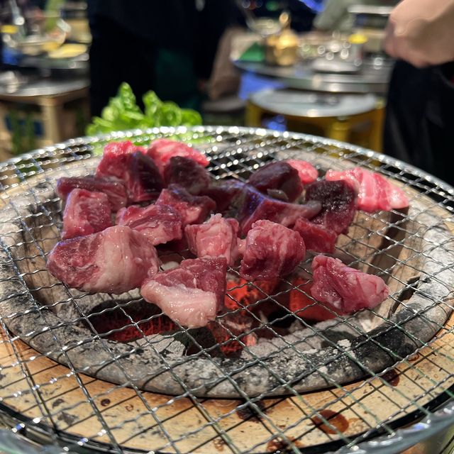 新鮮即磨生葵，生菜包燒肉簡直一流！