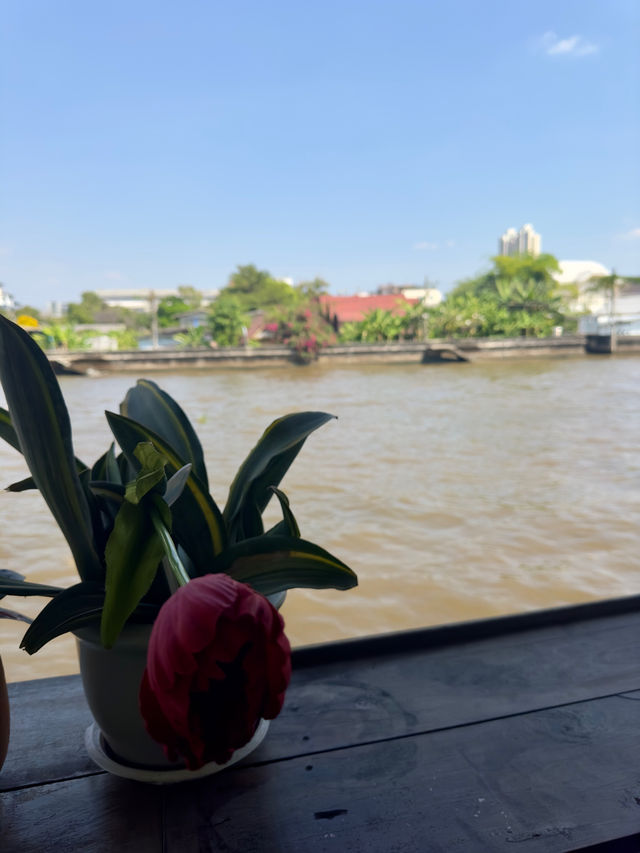 📍Sappaya 2465 Cafe ริมคลองบางกอกน้อย