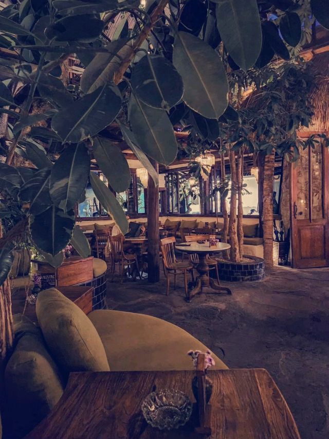 Wood Cafe Bali