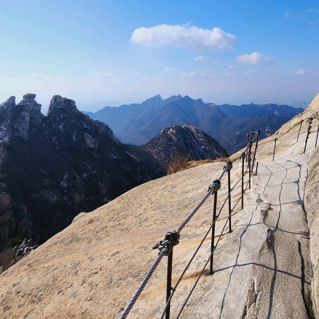 Baegundae Peak - Bukhansan