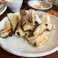 【韓国釜山・尾浦】テラスで海を眺めて豪快な貝焼きを味わう「ミポクッチブ」