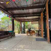 19 SUNDAY CAFE ฉะเชิงเทรา #Petfriendly
