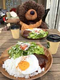 【福岡カフェ】どの部屋で食べるか迷ってしまう？緑に囲まれたガーデンカフェ🌿