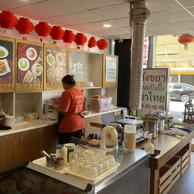 กาฝาก ร้านขนมปังสังขยาสุดฮอตที่หัวหิน