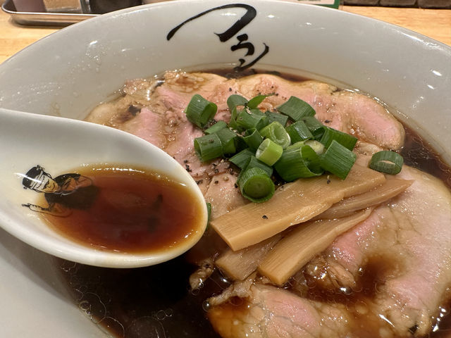 大阪・本町。中華そば・焼きめし『フラン軒』