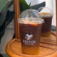 ☺️FATFOX Coffee & Friends คาเฟ่โมเดิร์น