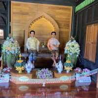 บ้านจำลองท้าวเทพกระษัตรี – ท้าวศรีสุนทร