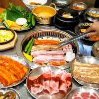เดอะอันยอง บาร์บีคิว - Paradise Park ศรีนครินทร์