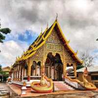 สักการะพระพุทธศรีมิ่งมงคล ณ วัดศรีเกิด