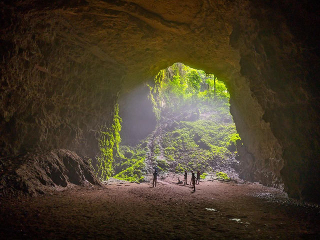 Jomblang Cave