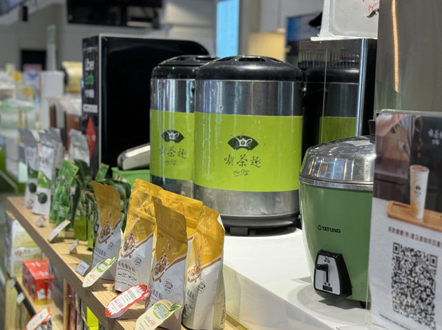 ### 天仁茗茶: 茶香漂う台湾茶の殿堂